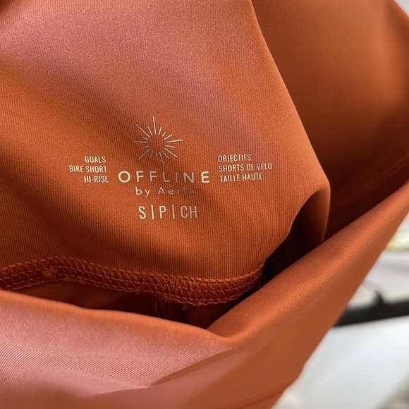 Aerie Offline Goals 9” Bike Short - Size S - Picture 5 of 5